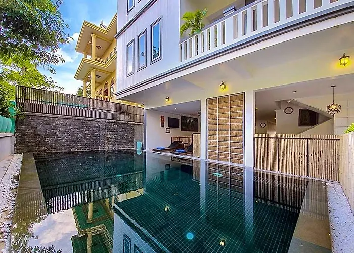 Hotel Plumeria &