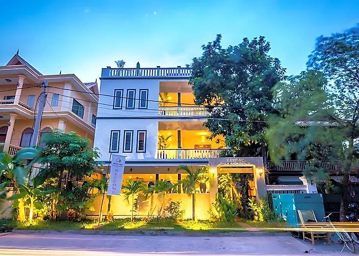 Hotel Plumeria & 3*